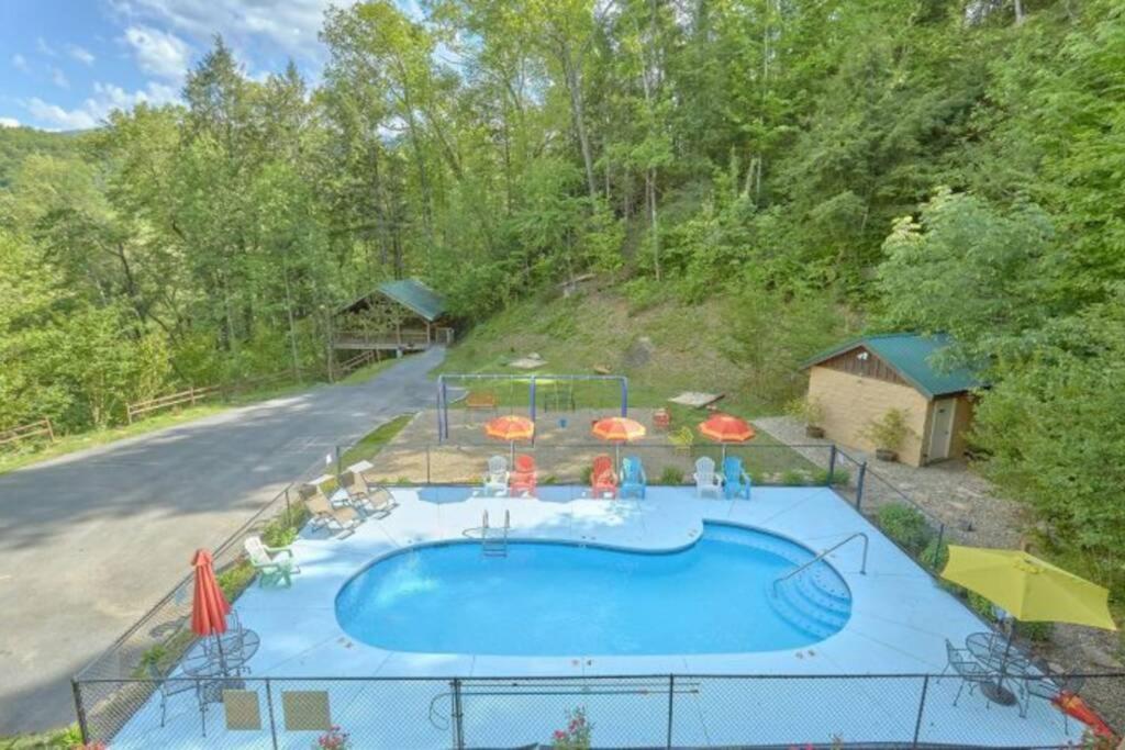 Mountain View 5 Bdrm Gatlinburg Cabin Near Downtown Arts Ngoại thất bức ảnh